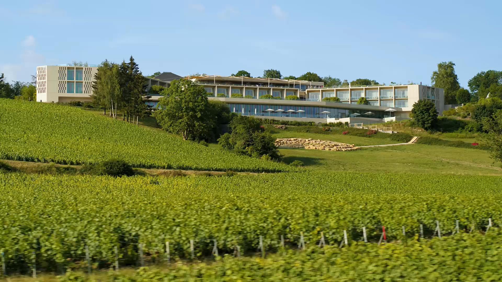 Reims and the Art of Champagne: A Guide to the Region’s Most Luxurious Hotels